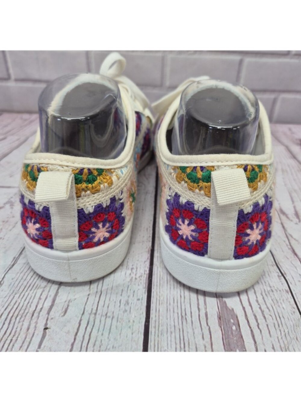 Dirty Laundry Rambling Crochet Shoes Sneakers, Size 10/41 Granny Square Boho - Picture 3 of 8